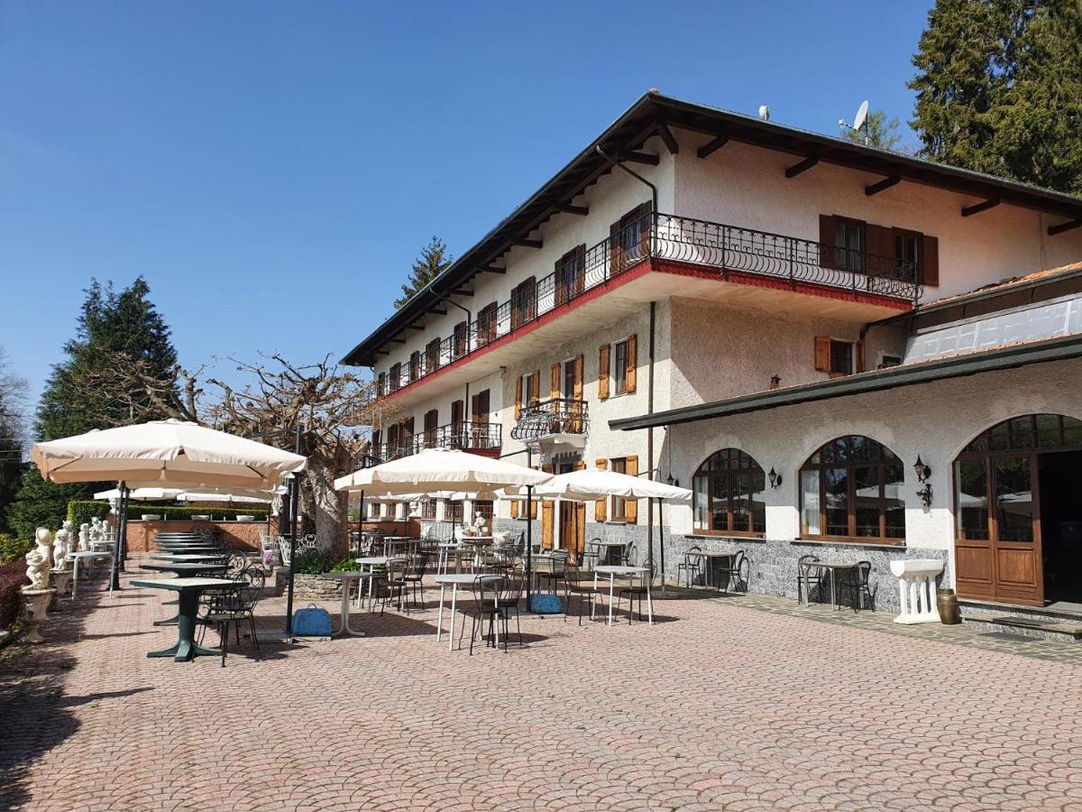 Hotel Madonna Di Luciago Armeno Ngoại thất bức ảnh