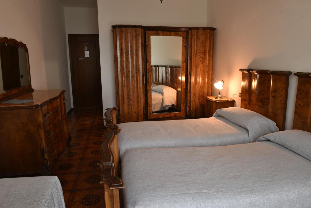 Hotel Madonna Di Luciago Armeno Ngoại thất bức ảnh