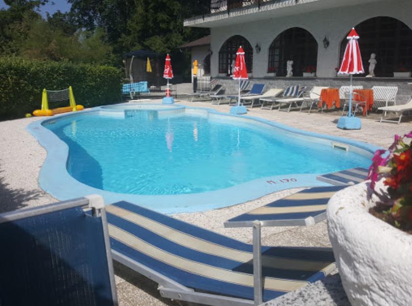 Hotel Madonna Di Luciago Armeno Ngoại thất bức ảnh